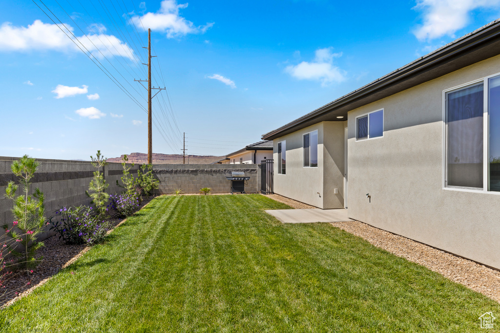 Photo 21 for MLS #2115916 at 3057 W 625 North