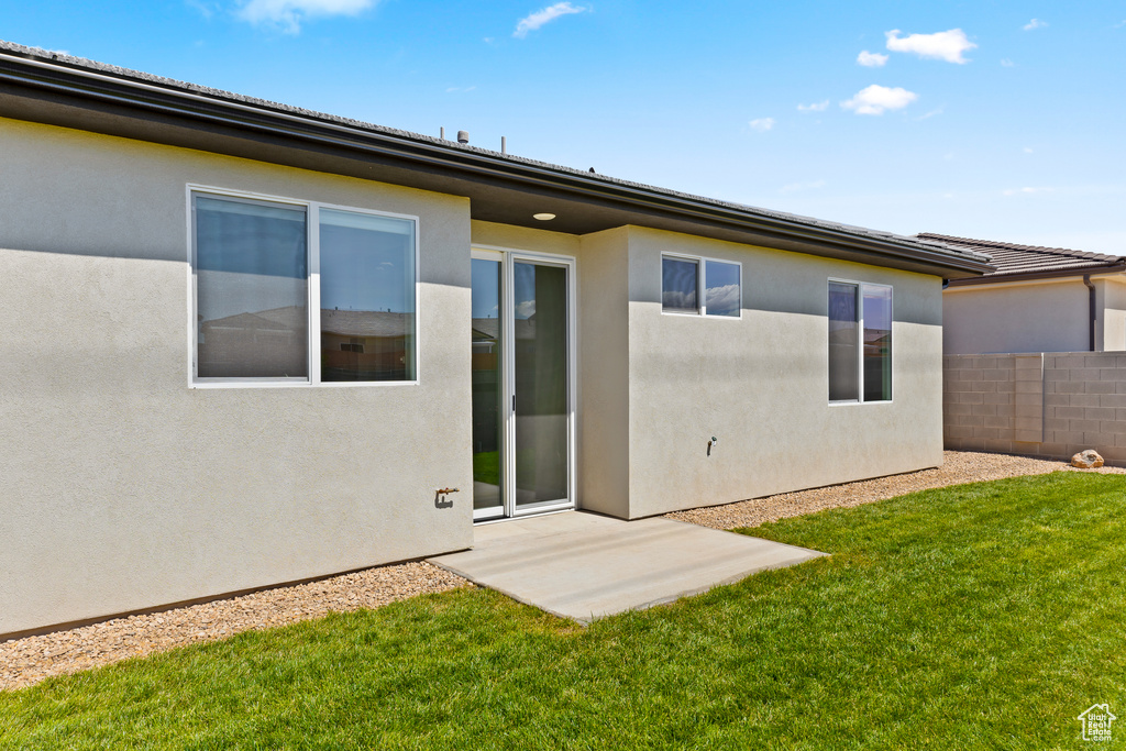 Photo 22 for MLS #2115916 at 3057 W 625 North