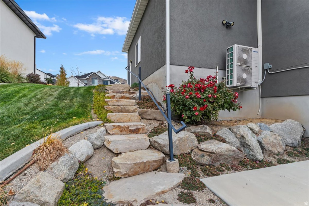 853 W HORIZON DR Lehi, UT 84048