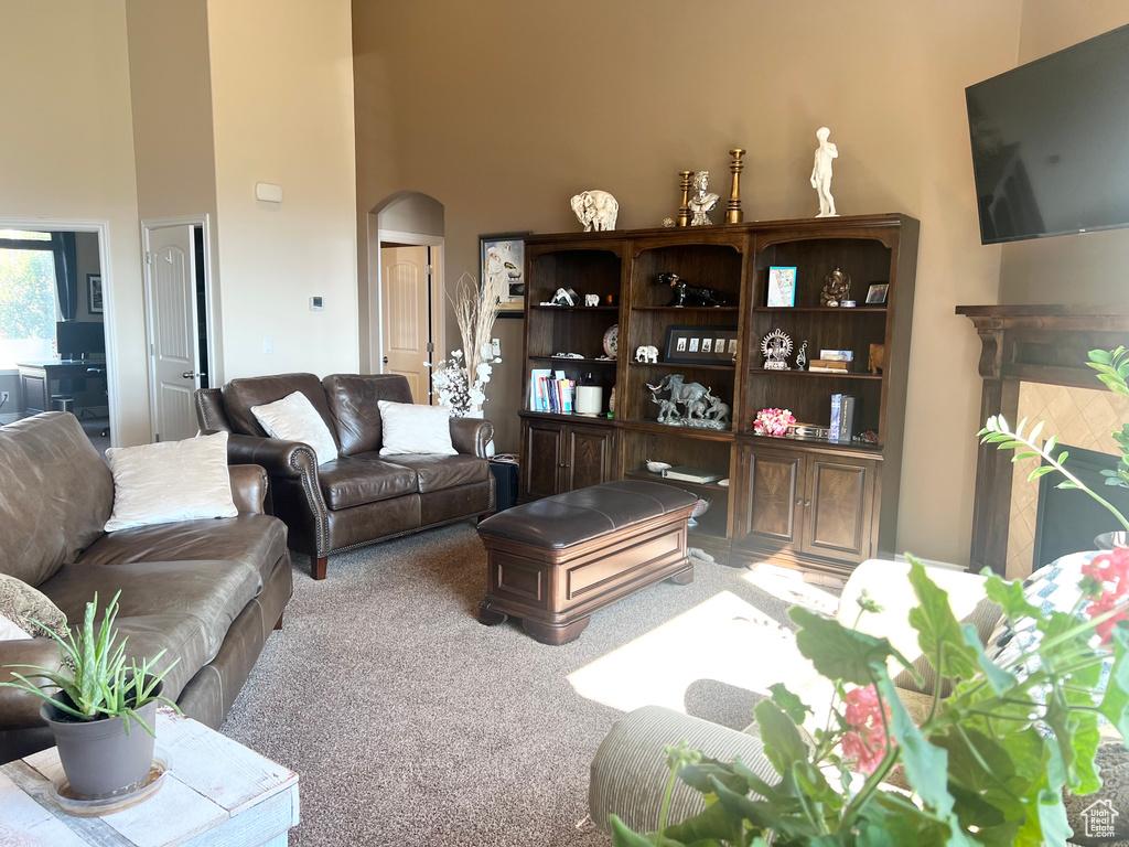 Photo 4 for MLS #2115921 at 853 Horizon Dr