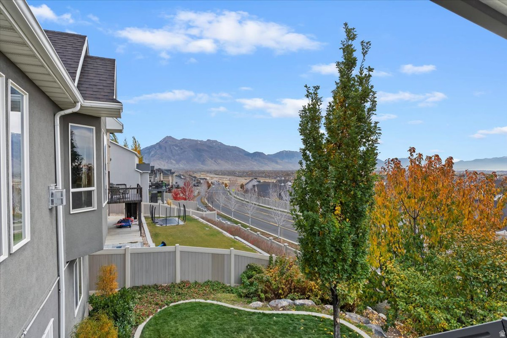 853 W HORIZON DR Lehi, UT 84048