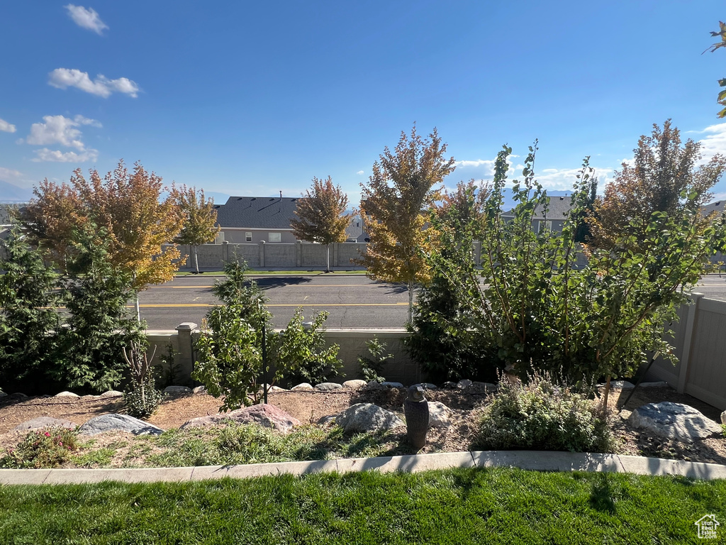 Photo 37 for MLS #2115921 at 853 Horizon Dr