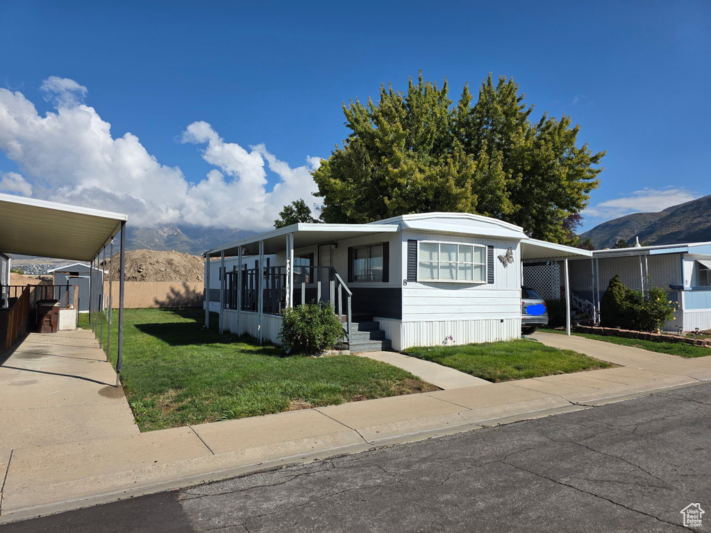 Photo 17 for MLS #2115922 at 1450 N Washington Blvd #8