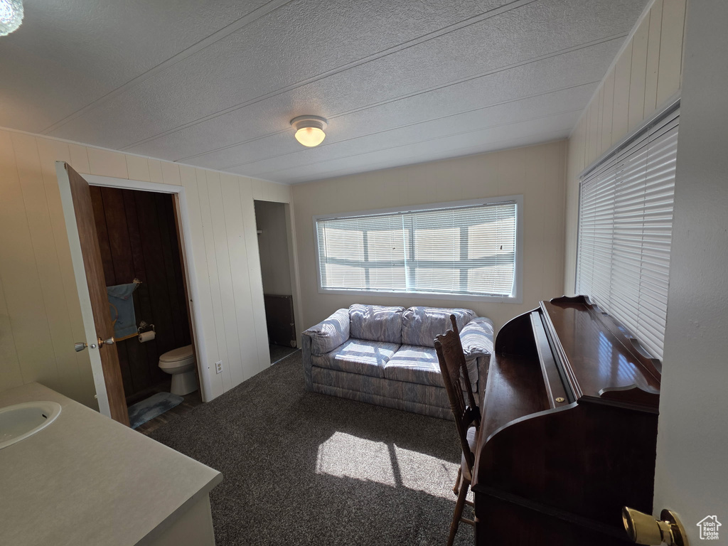 Photo 10 for MLS #2115922 at 1450 N Washington Blvd #8