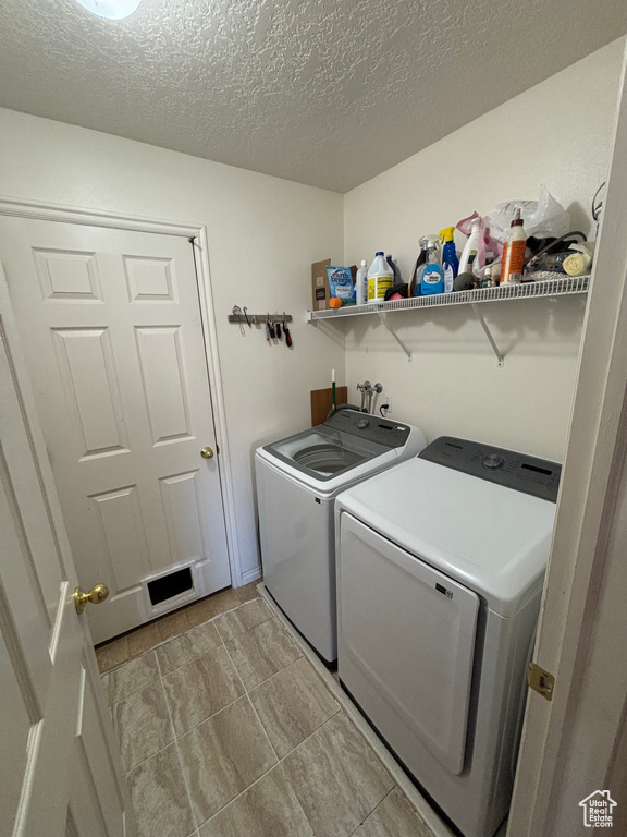 Photo 6 for MLS #2115923 at 148 W Daybreak Ln