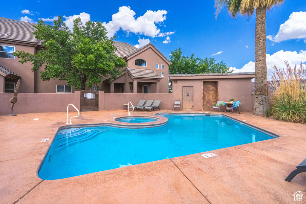 Photo 70 for MLS #2115928 at 1839 W Canyon View Dr #204