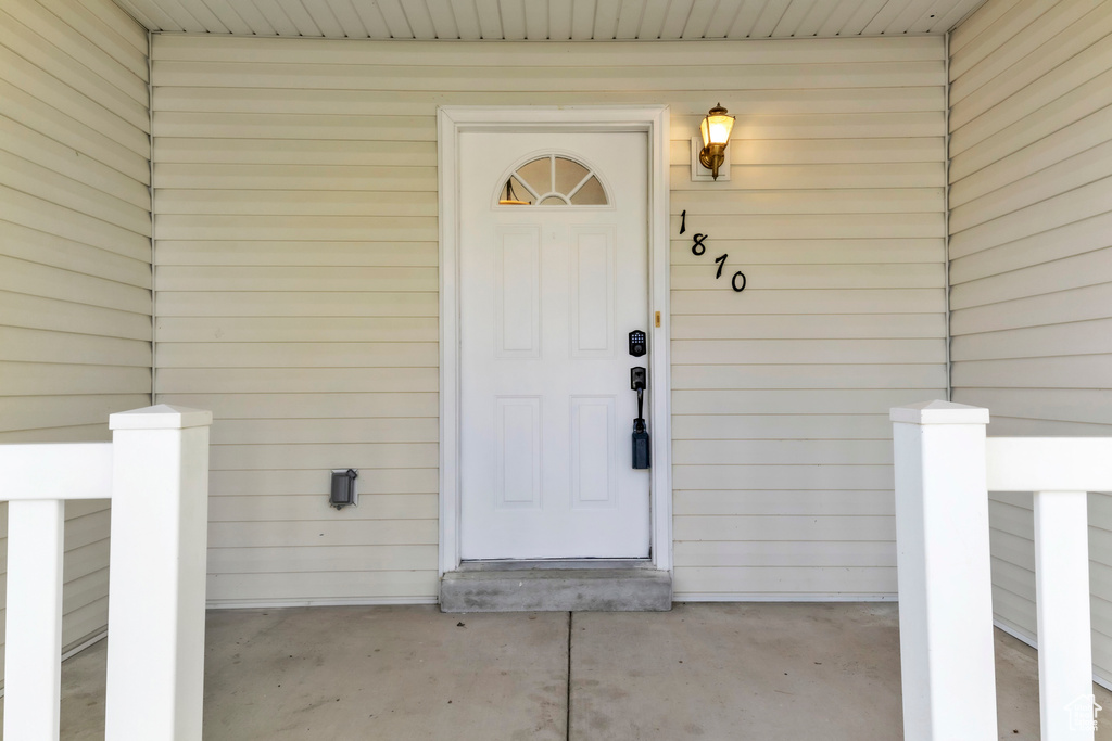Photo 5 for MLS #2115930 at 1870 E Sunrise Dr