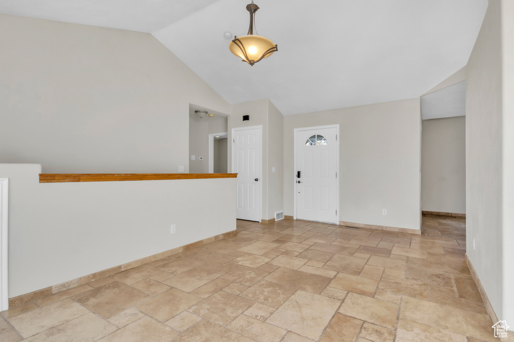 Photo 7 for MLS #2115930 at 1870 E Sunrise Dr