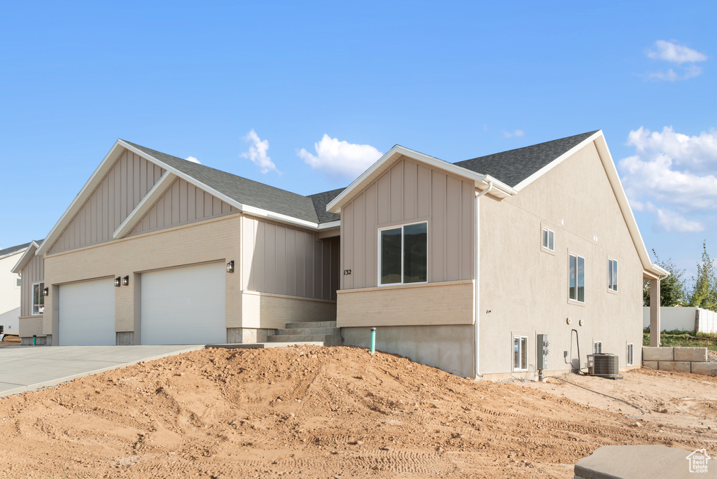 Photo 2 for MLS #2115934 at 132 E 1500 North