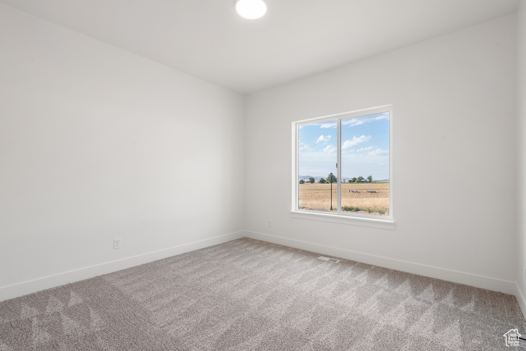Photo 12 for MLS #2115934 at 132 E 1500 North