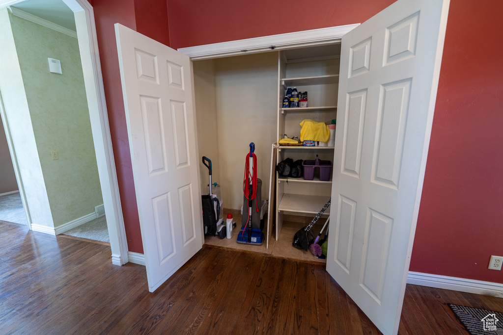 Photo 16 for MLS #2115937 at 968 E Chelsea Dr