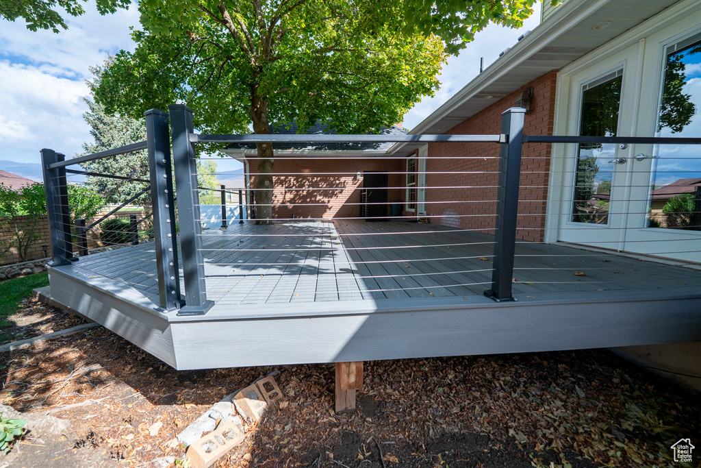 Photo 37 for MLS #2115937 at 968 E Chelsea Dr