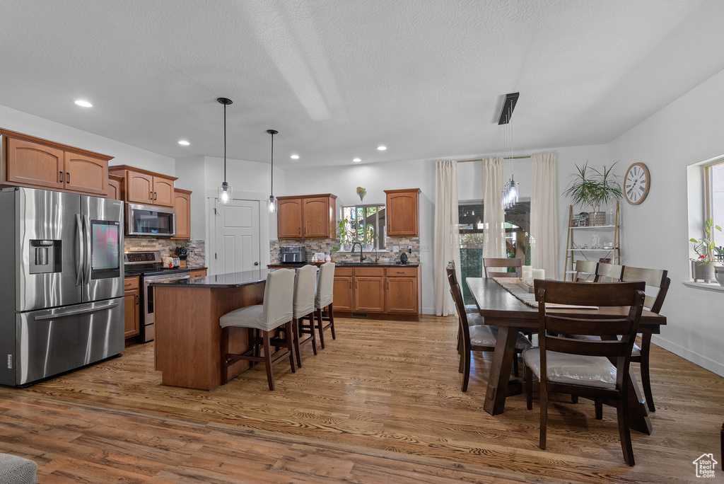 Photo 5 for MLS #2115938 at 10795 N La Costa