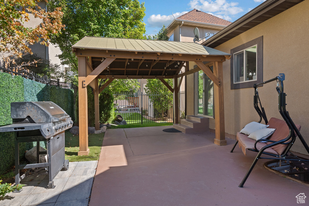 Photo 32 for MLS #2115938 at 10795 N La Costa