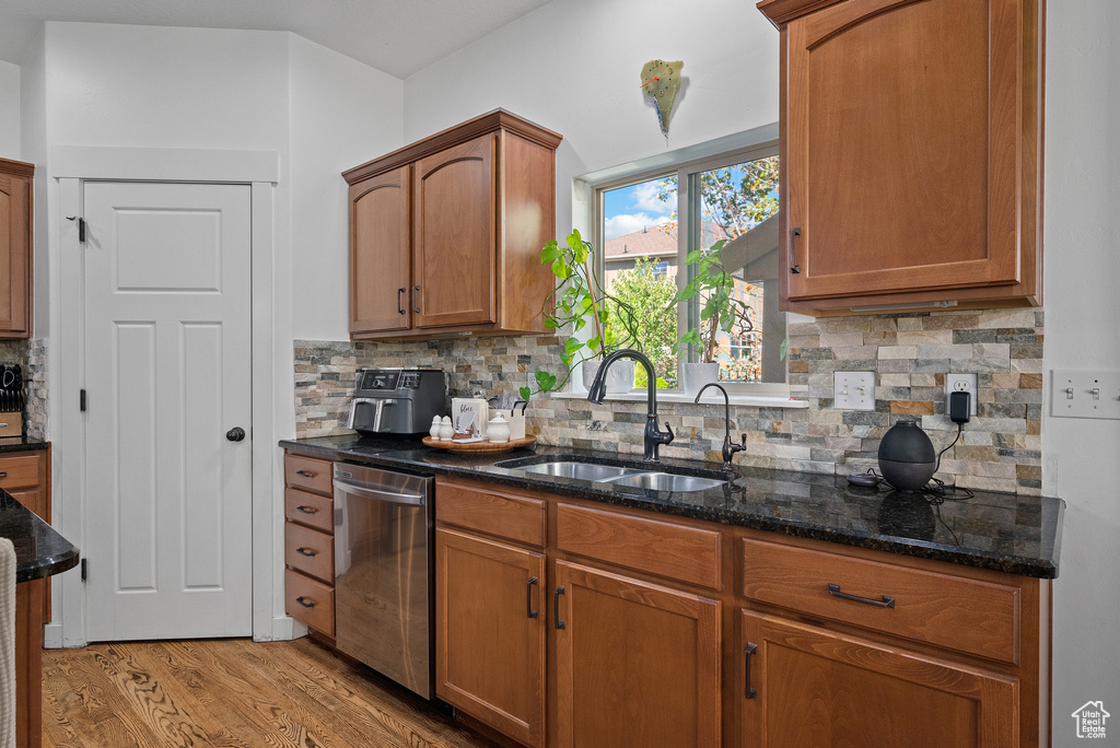 Photo 8 for MLS #2115938 at 10795 N La Costa