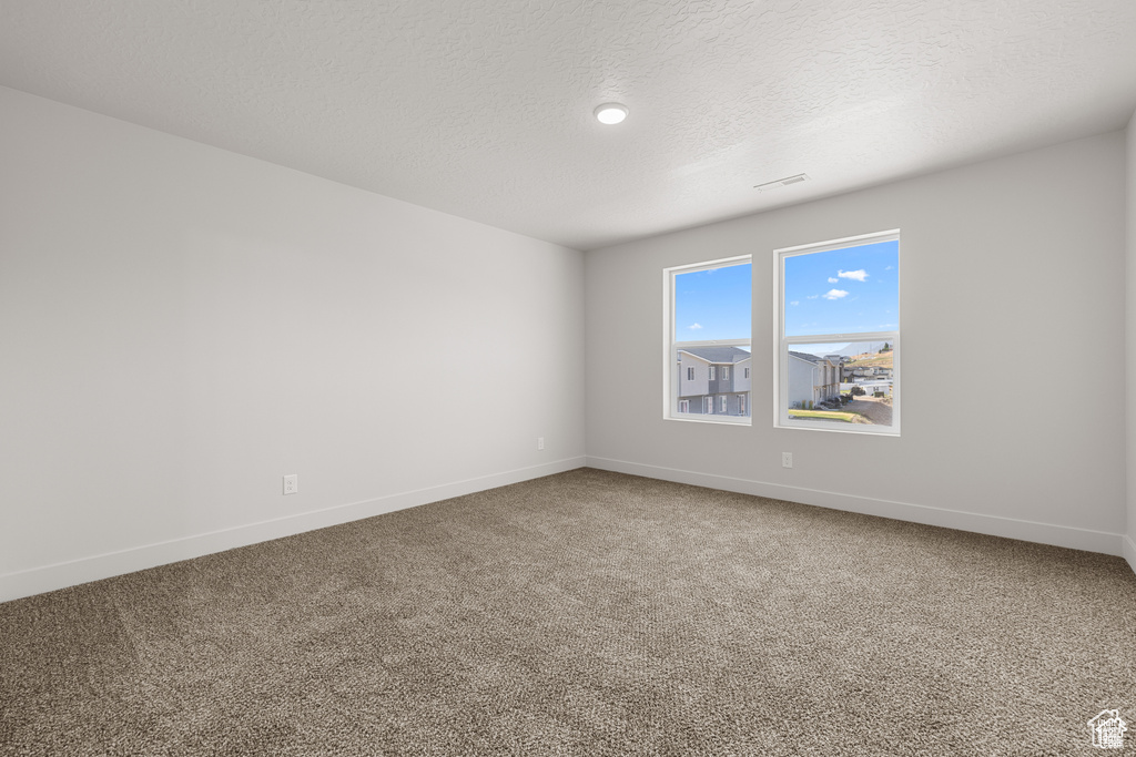 Photo 12 for MLS #2115944 at 4017 S Woodland Ave #325