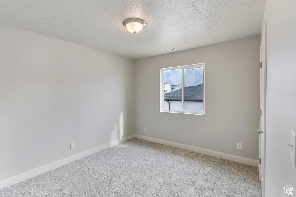 Photo 14 for MLS #2115948 at 2303 E 320 North #40