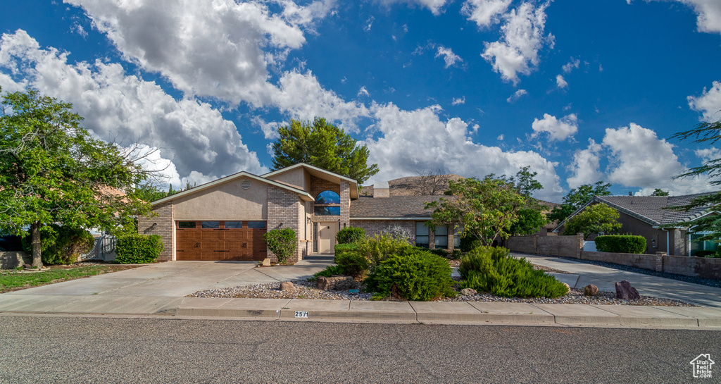 Photo 2 for MLS #2115952 at 2571 W 100 South