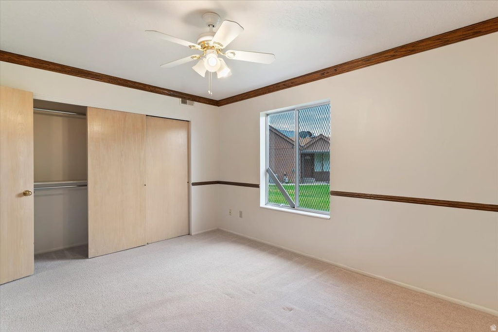 69 WHITE BARN DR Pleasant View, UT 84414