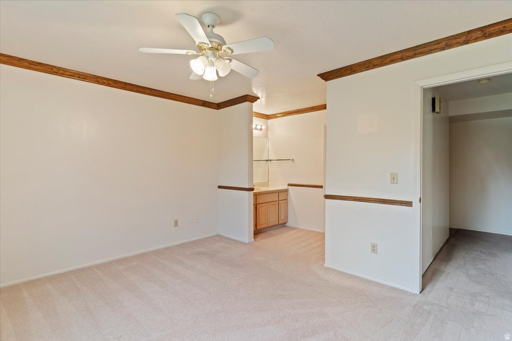 69 WHITE BARN DR Pleasant View, UT 84414