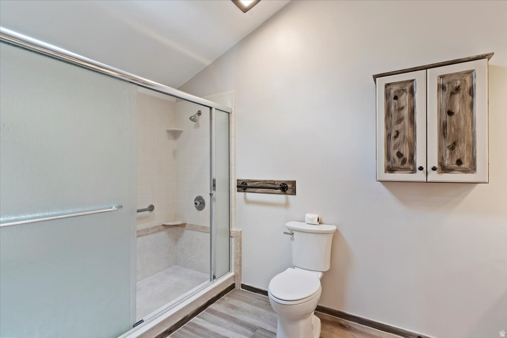 69 WHITE BARN DR Pleasant View, UT 84414