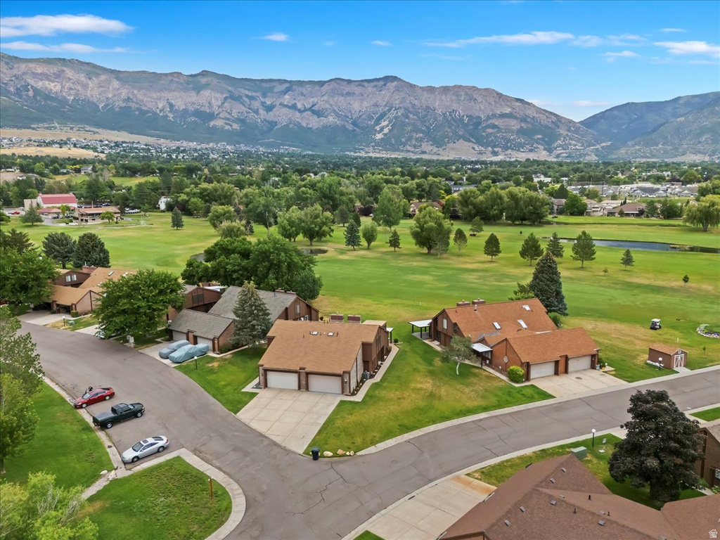 69 WHITE BARN DR Pleasant View, UT 84414