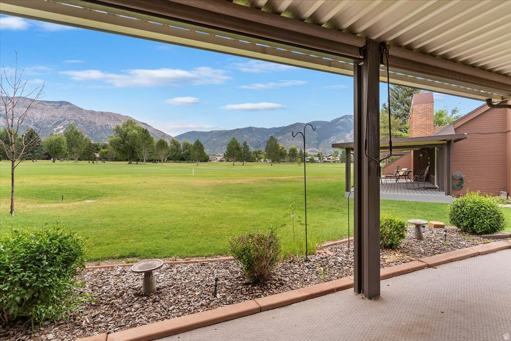 69 WHITE BARN DR Pleasant View, UT 84414