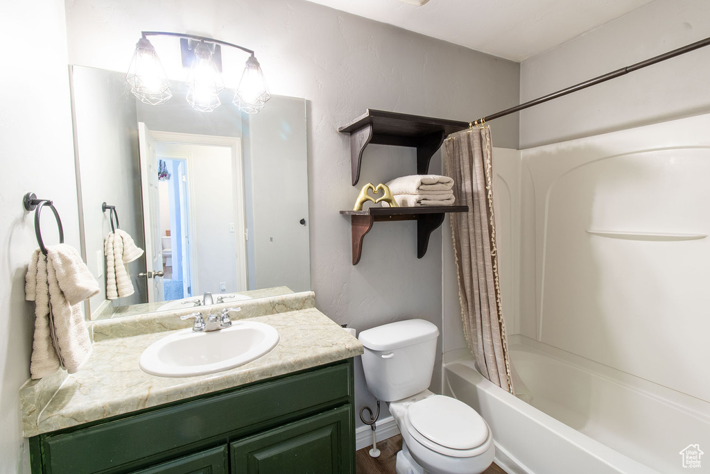 5784 MANHATTAN DR Stansbury Park, UT 84074