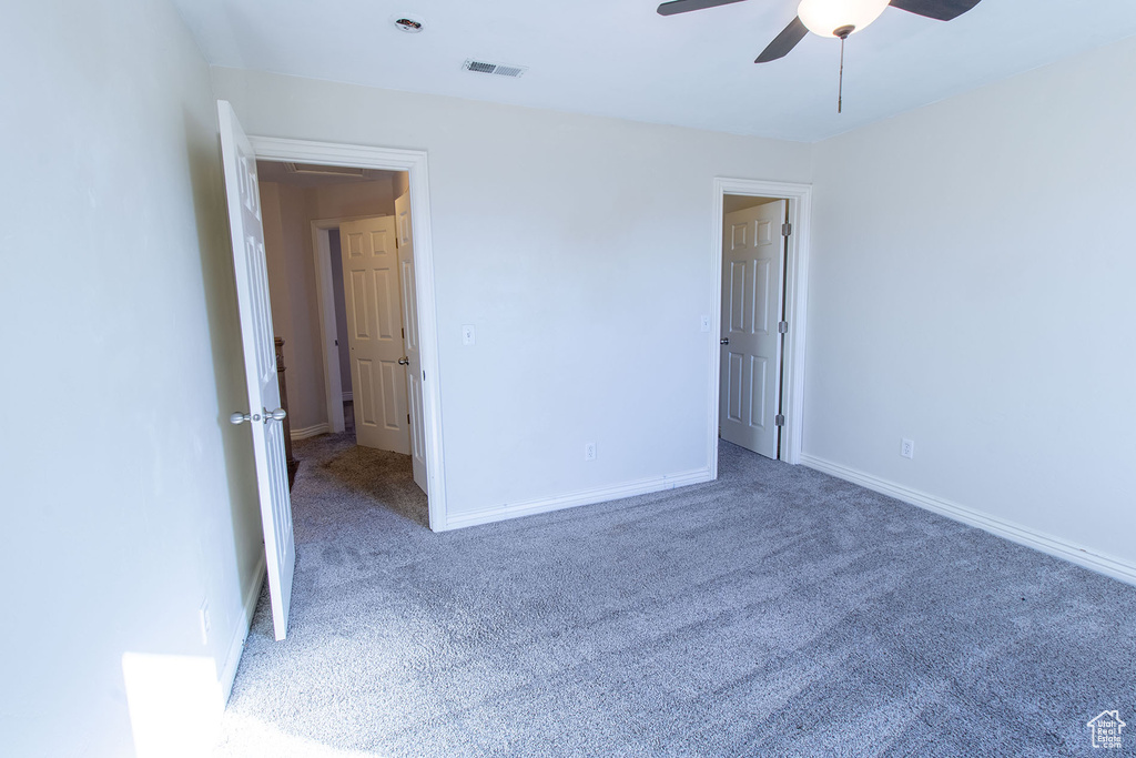5784 MANHATTAN DR Stansbury Park, UT 84074