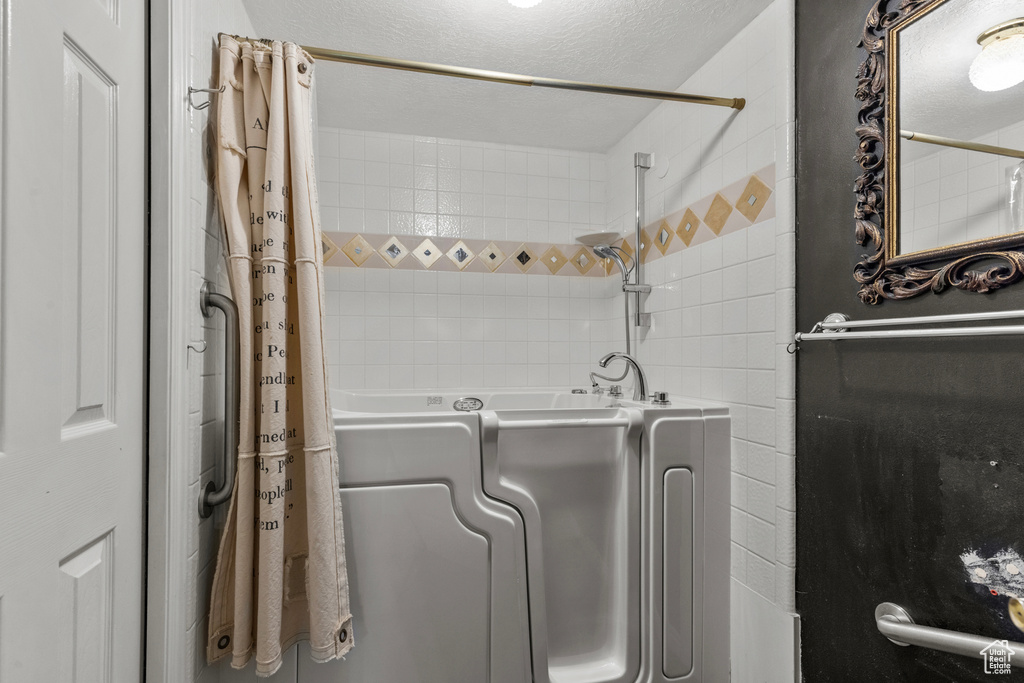 22 HILLSBOROUGH DR Pleasant View, UT 84414