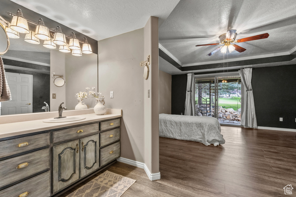 22 HILLSBOROUGH DR Pleasant View, UT 84414