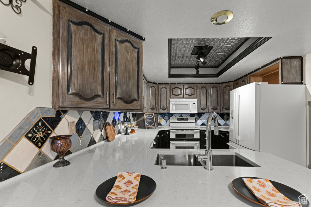 22 HILLSBOROUGH DR Pleasant View, UT 84414
