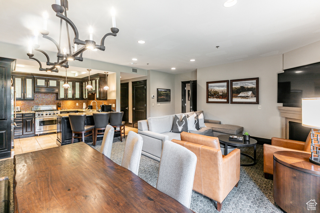 Photo 3 for MLS #2115969 at 2100 W Frostwood Blvd #4137