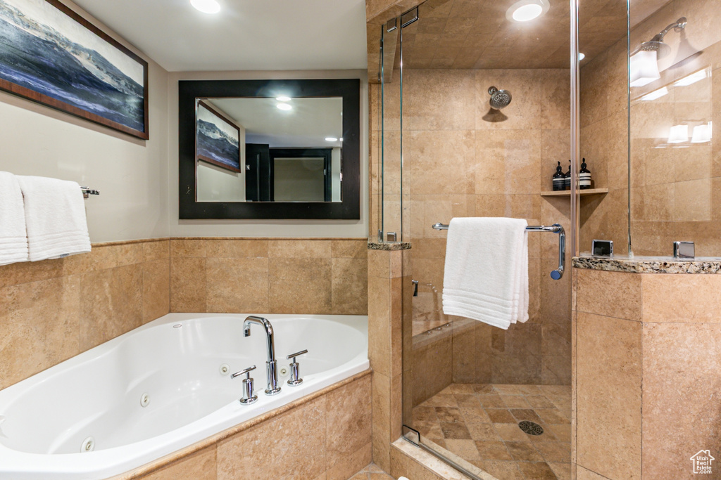Photo 14 for MLS #2115969 at 2100 W Frostwood Blvd #4137