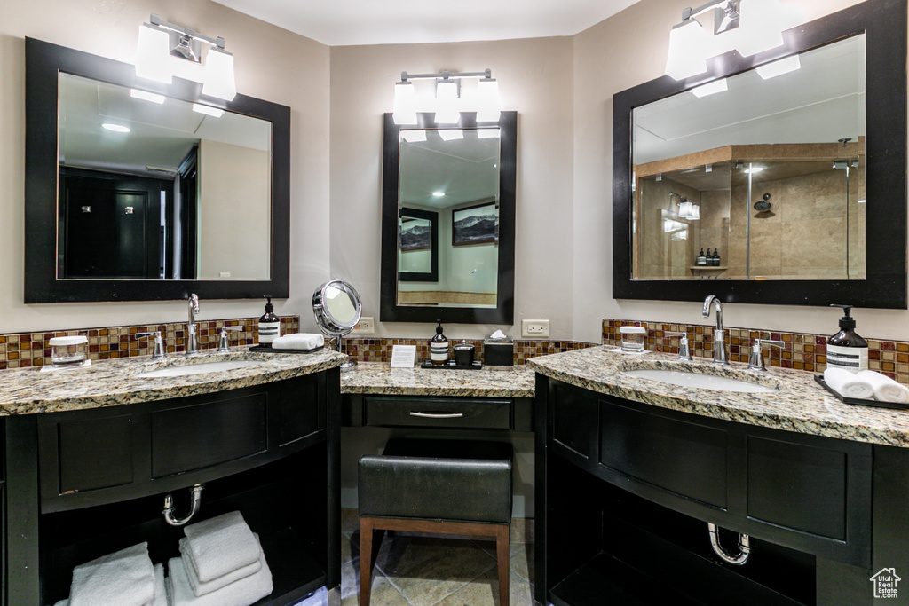 Photo 13 for MLS #2115969 at 2100 W Frostwood Blvd #4137