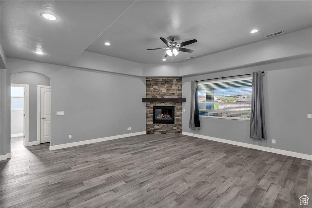 Photo 10 for MLS #2115981 at 1943 N Somerset St
