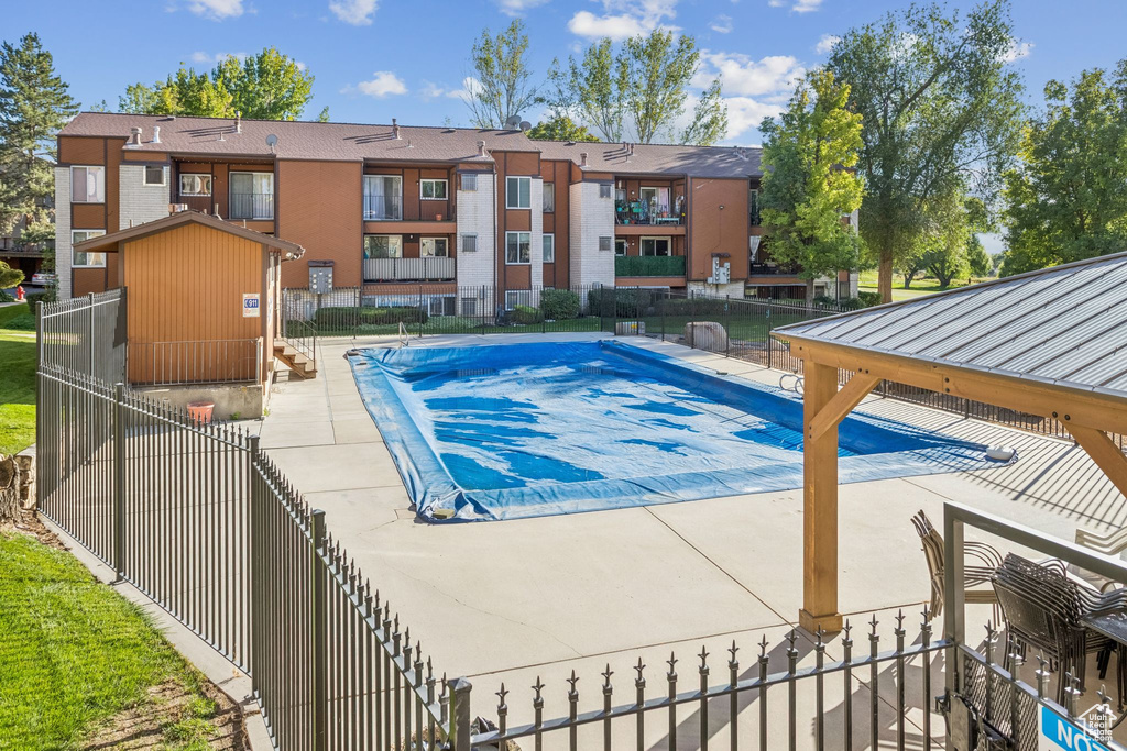 2400 S ELIZABETH ST #4 Salt Lake City, UT 84106