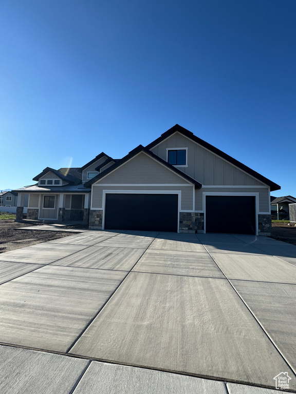 Photo 3 for MLS #2115995 at 2497 W 2950 North