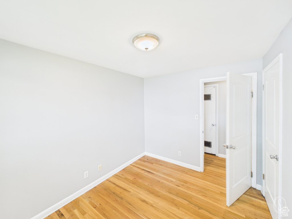 Photo 9 for MLS #2116000 at 41 W 650 North