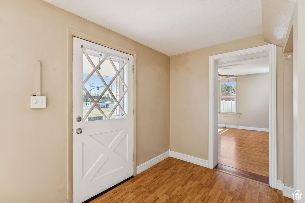 Photo 13 for MLS #2116008 at 2184 W Gentile St