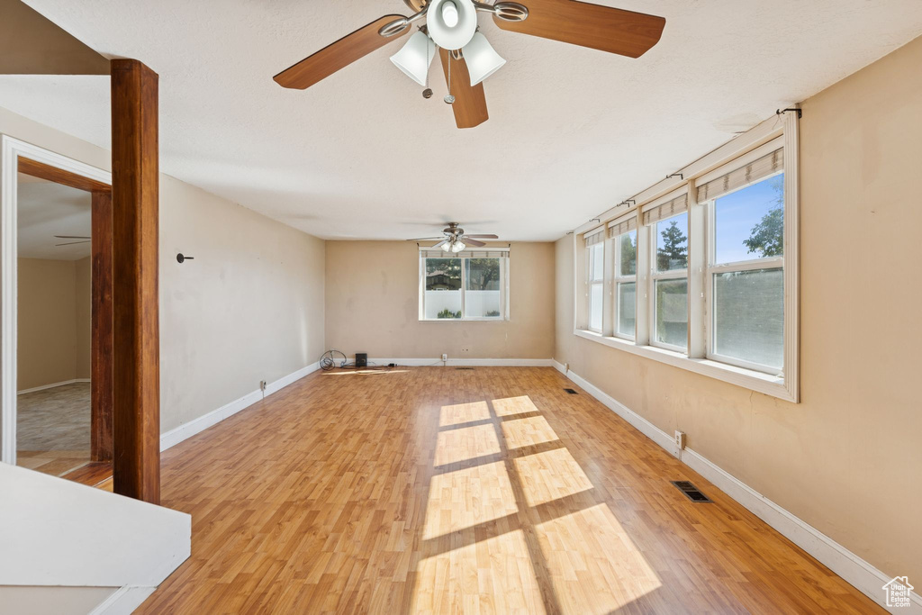 Photo 9 for MLS #2116008 at 2184 W Gentile St