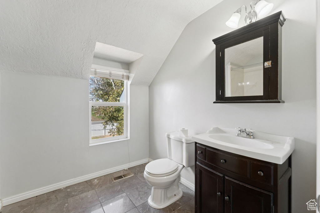 Photo 38 for MLS #2116008 at 2184 W Gentile St