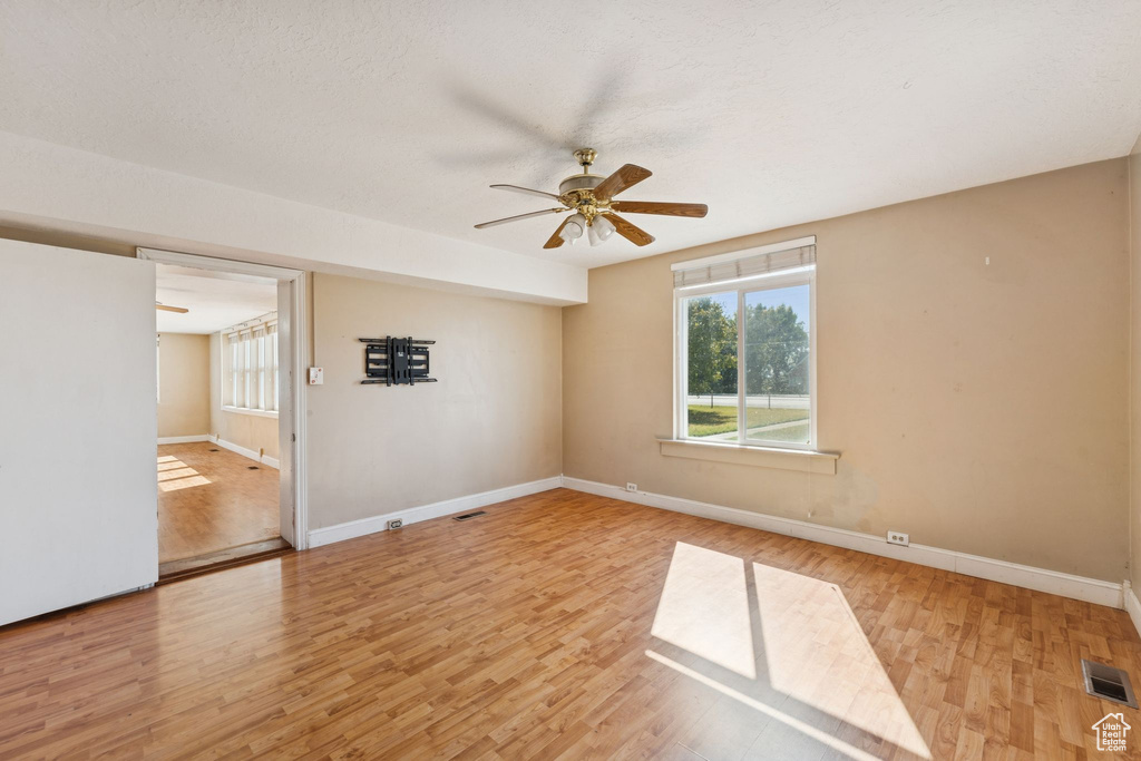 Photo 17 for MLS #2116008 at 2184 W Gentile St