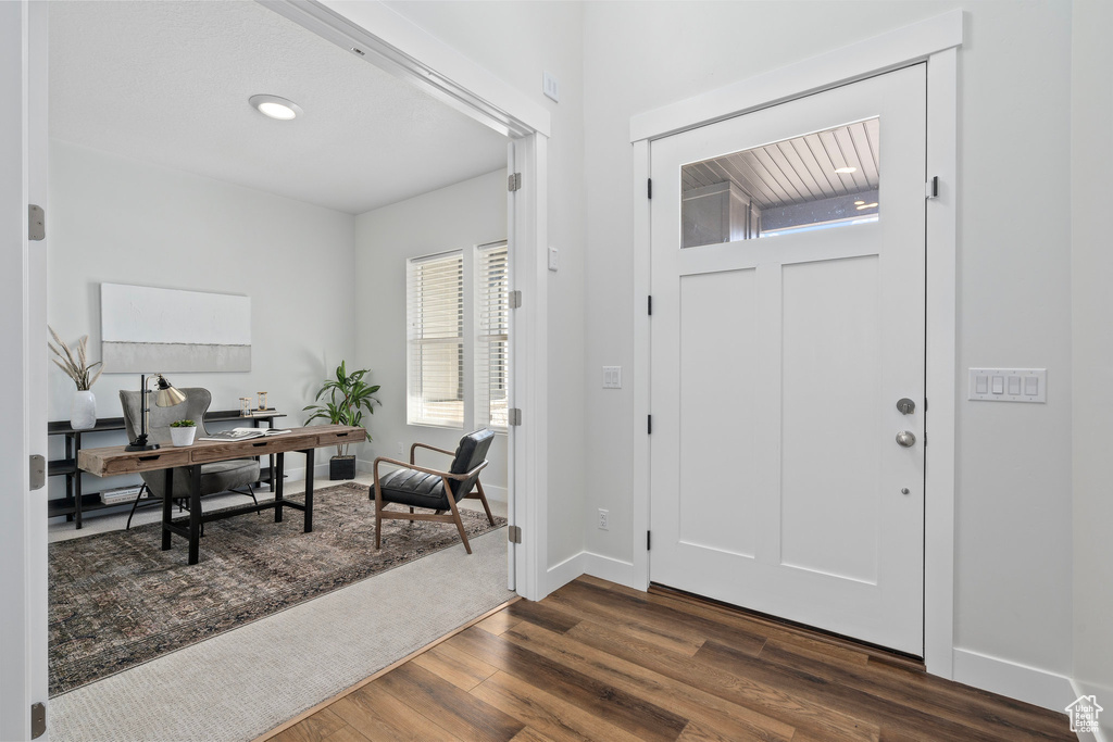 Photo 10 for MLS #2116014 at 667 E 770 North