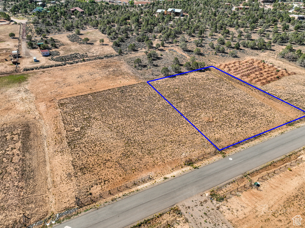 17  DAYBREAK MESA DR Apple Valley, UT 84737