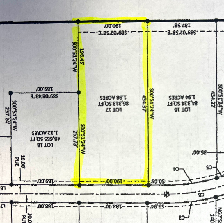 17  DAYBREAK MESA DR Apple Valley, UT 84737