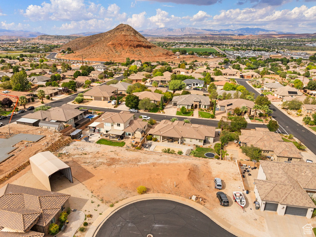 2050 S STABLE CIR Washington, UT 84780