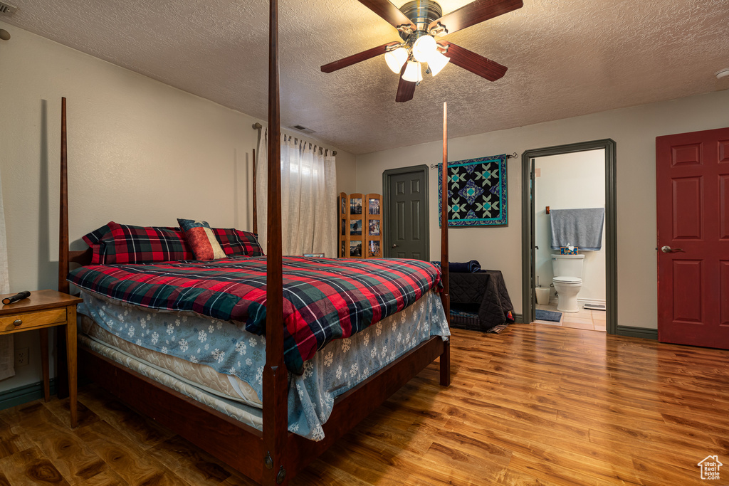 Photo 11 for MLS #2116045 at 530 W Powell Dr