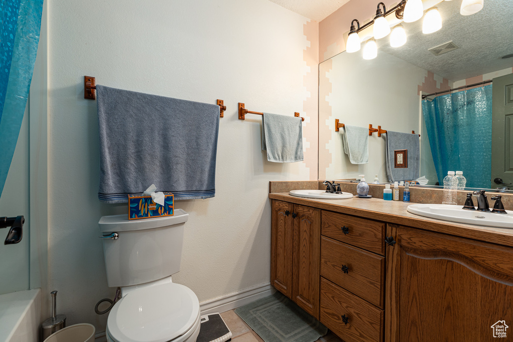 Photo 14 for MLS #2116045 at 530 W Powell Dr