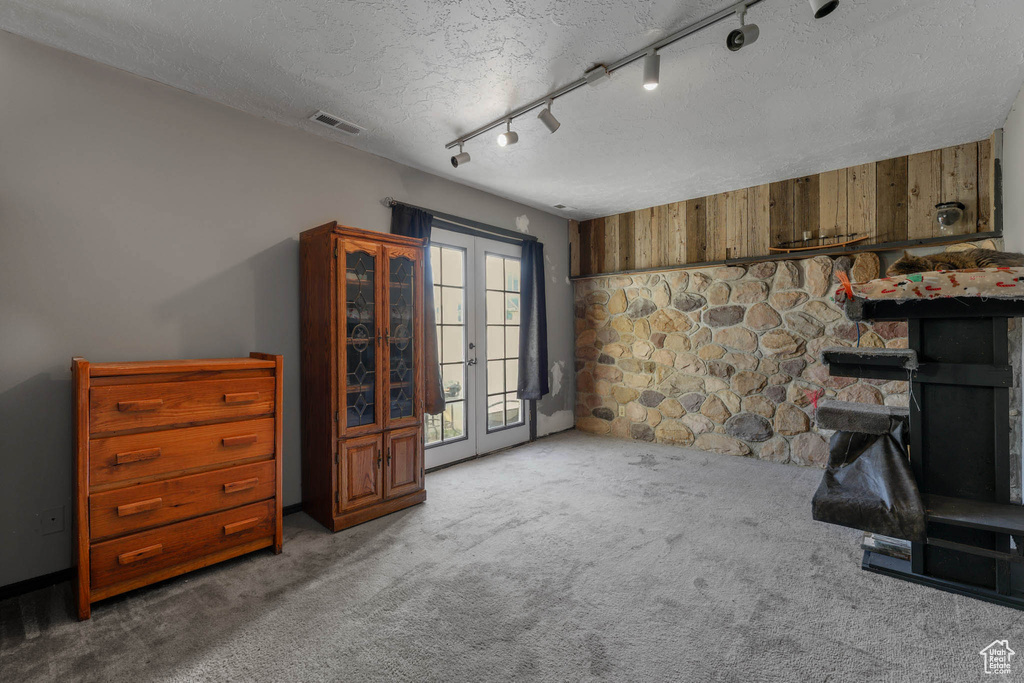 Photo 15 for MLS #2116048 at 1375 W Little Creek Dr